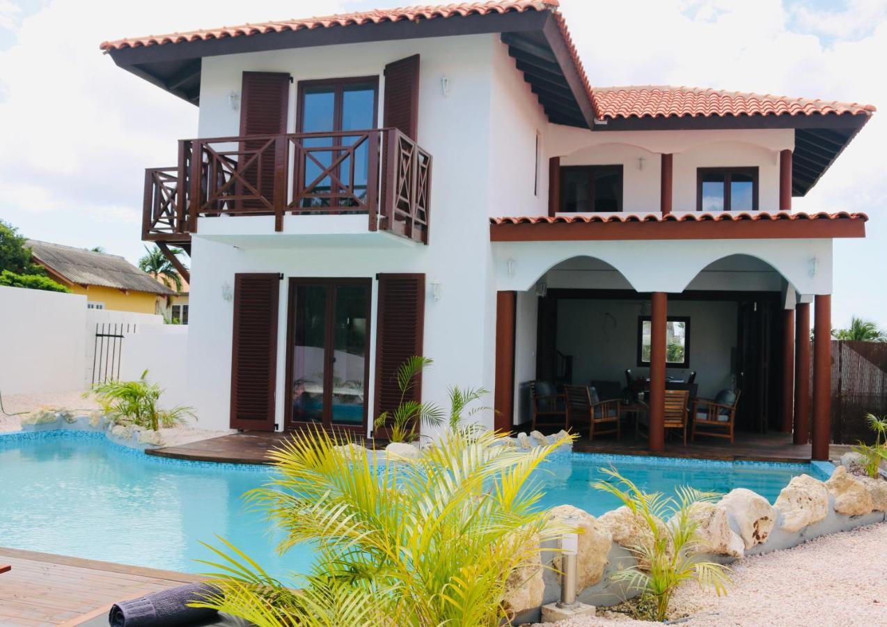 Neue Villa Tropic Paradise วิลเลมสตัด ภายนอก รูปภาพ