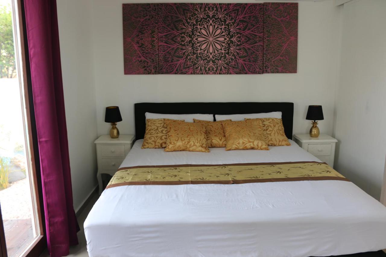 Neue Villa Tropic Paradise วิลเลมสตัด ภายนอก รูปภาพ