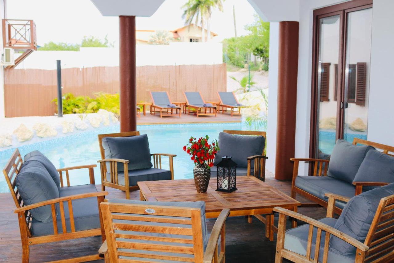 Neue Villa Tropic Paradise วิลเลมสตัด ภายนอก รูปภาพ
