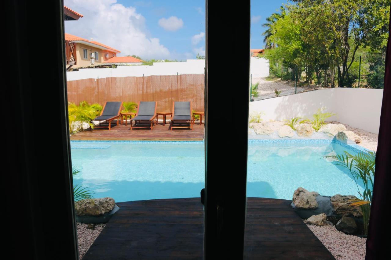 Neue Villa Tropic Paradise วิลเลมสตัด ภายนอก รูปภาพ