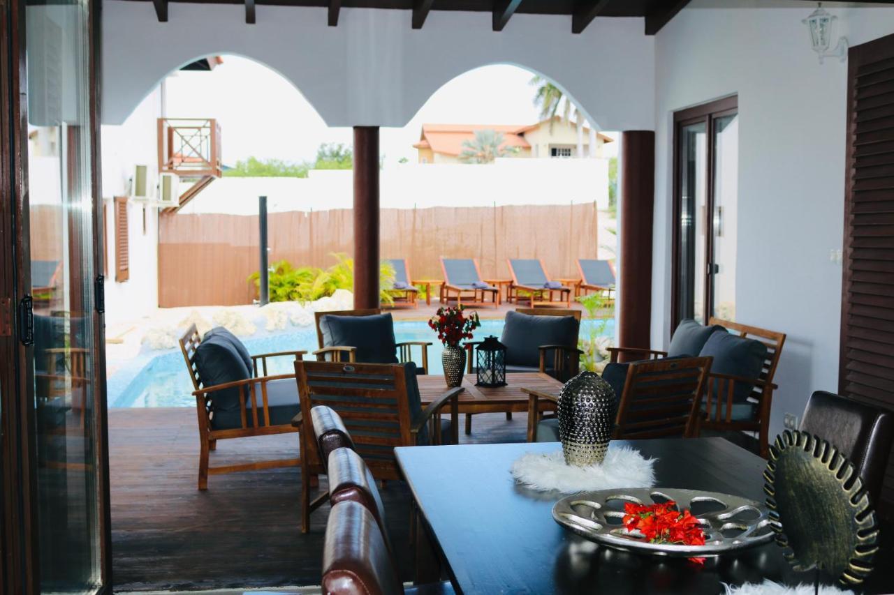 Neue Villa Tropic Paradise วิลเลมสตัด ภายนอก รูปภาพ